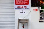 Rice ATM feeds Vietnam's poor amid COVID-19 lockdown