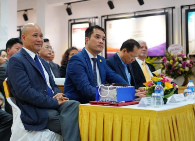 Các đại biểu tham dự Lễ Khai giảng 2020-2021