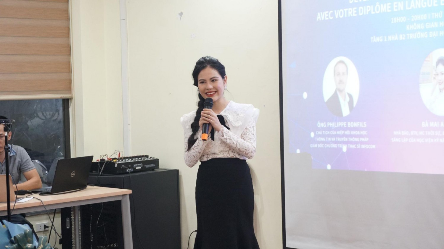 Chị Mai Anh Thư - Nhà báo, BTV MC Thời sự, Truyền hình Nhân Dân