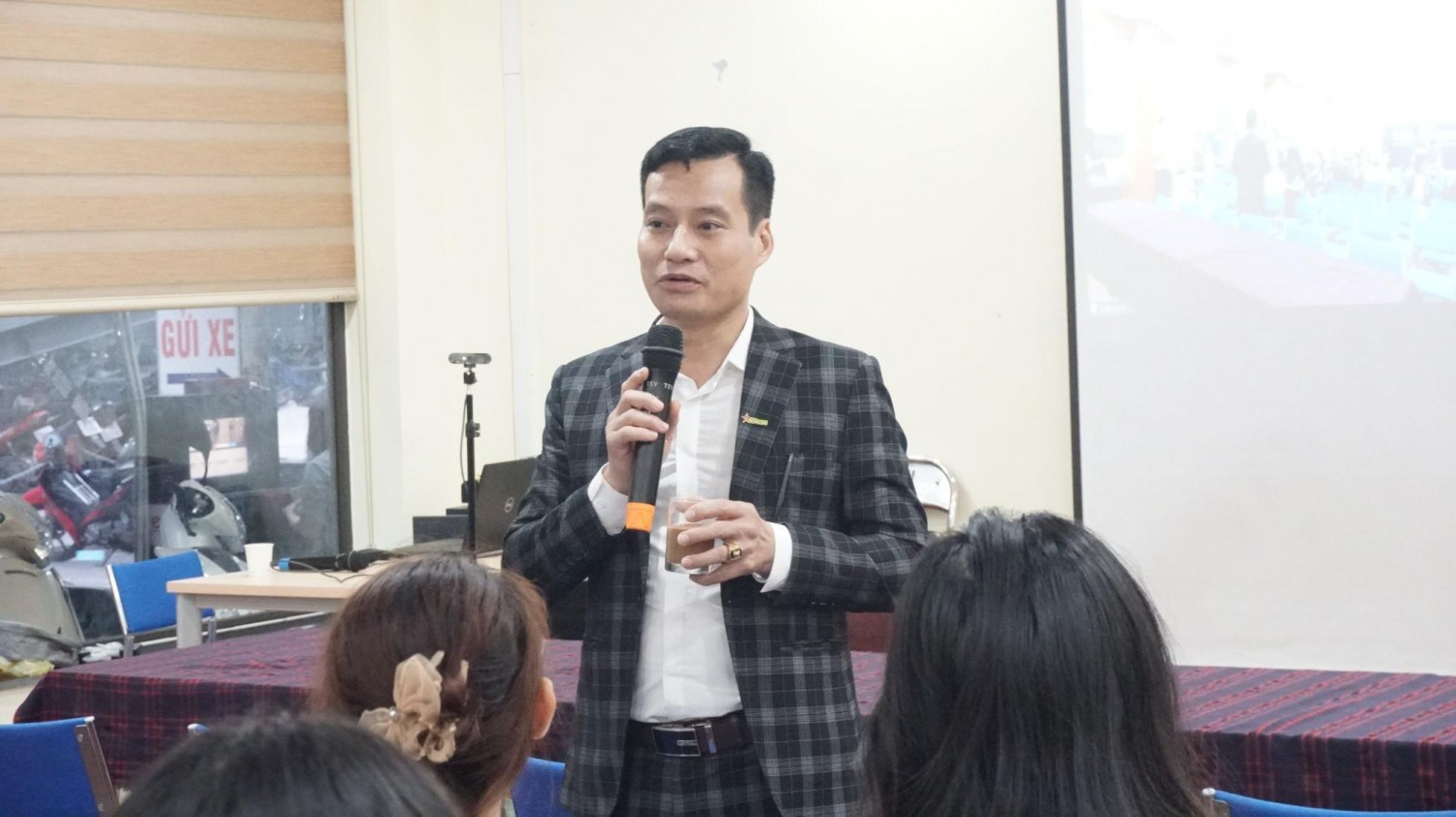 Ông Lê Hồng Trung - Lãnh đạo Công ty cổ phần đầu tư Farm HomesTay*Maccaca Việt Nam