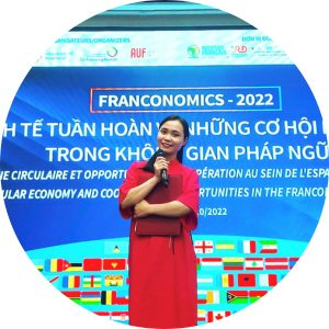 Bà Phan Thị Hoài Nhân, cựu học viên Khóa 1, chương trình Thạc sĩ INFOCOM) tại IFI, hiện đang làm việc tại Công ty Horizon Việt Nam Travel